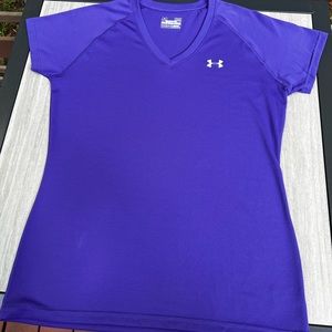 Under Amour shirt size M